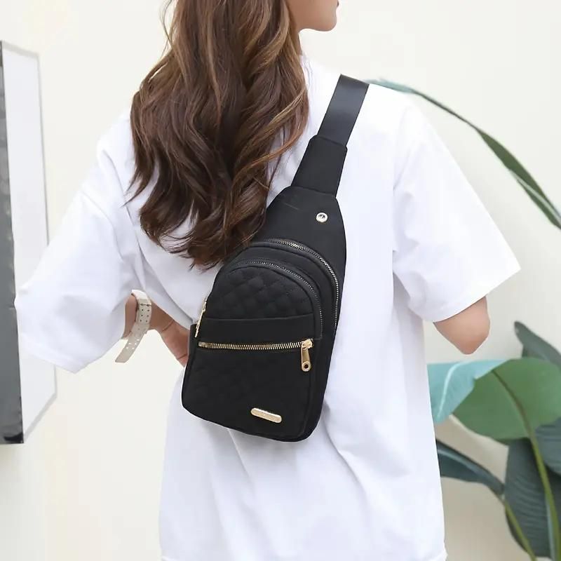 Fleezy – The Roomiest Fanny Bag