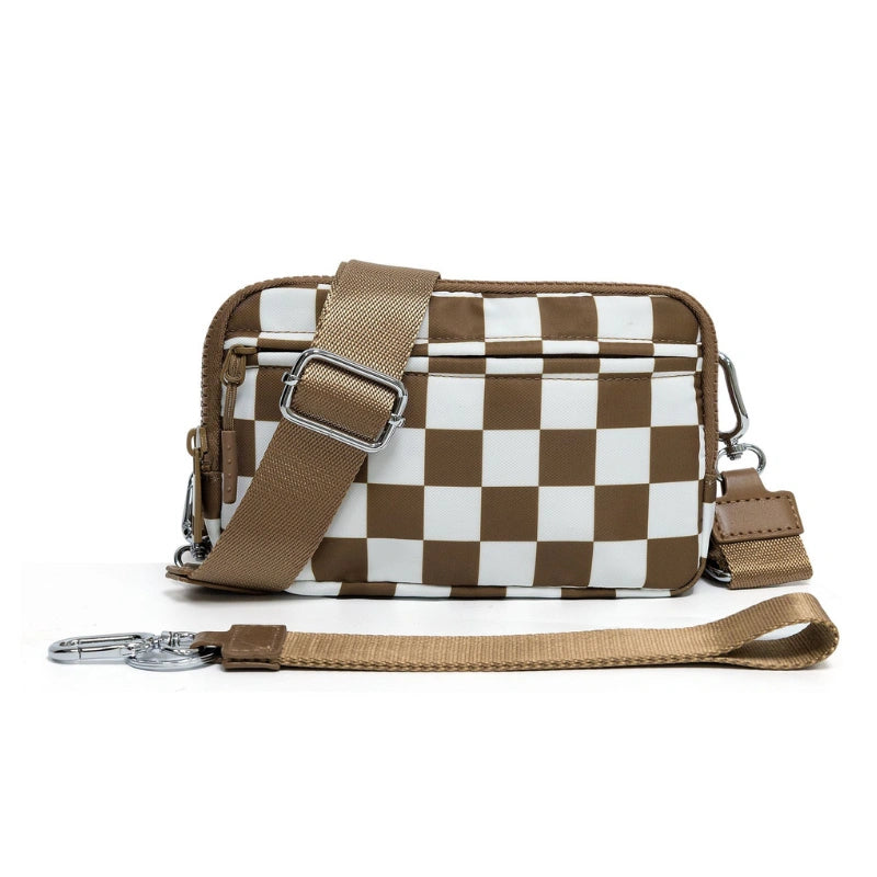 conic-gradient(from 90deg, #6b4f42 25%, #FFFFFF 0 50%, #6b4f42 0 75%, #FFFFFF 0)