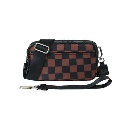 conic-gradient(from 90deg, #845440 25%, #2d2e30 0 50%, #845440 0 75%, #2d2e30 0)
