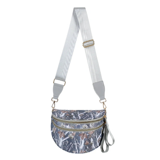 linear-gradient(125deg, #F4F4F4 0%, #4A5055 50%, #8C6A55 100%)
