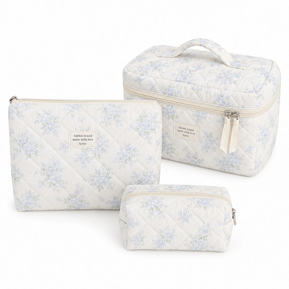url('https://cdn.shopify.com/s/files/1/0572/6493/0902/files/nesty-swatch-ice-blue-f68792.webp?v=1790320000')